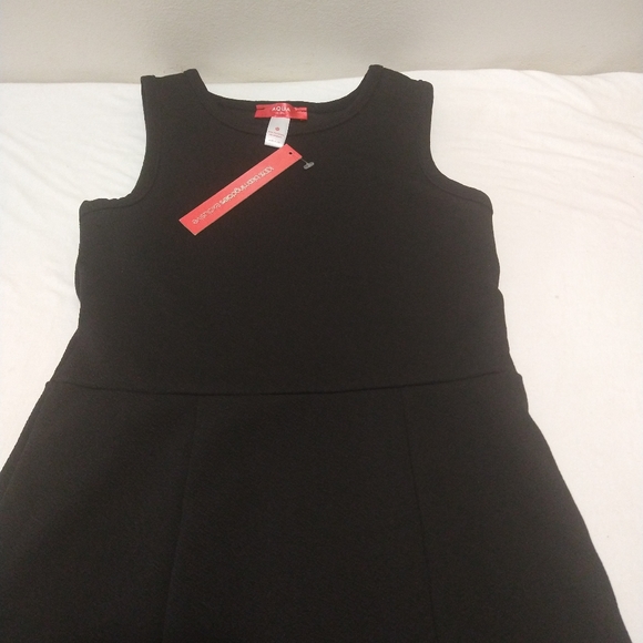 Aqua Youth Solid Black A-line Sleeveless Dress - Picture 16 of 16